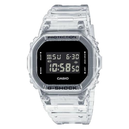 Casio Orologio G SHOCK Clear e Black DW 5600SKE 7ER