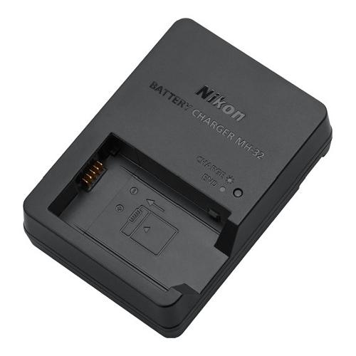 Nikon Caricabatterie per Nikon MH 32 Black VEA024EA