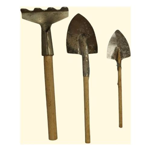Rossi Rosa Attrezzi da giardiniere 3pz presepe C3259