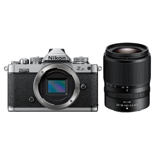 Nikon Fotocamera mirrorless 20,9Mpx APS C Z FC Kit 18 140 Vr Silver VOA090K004